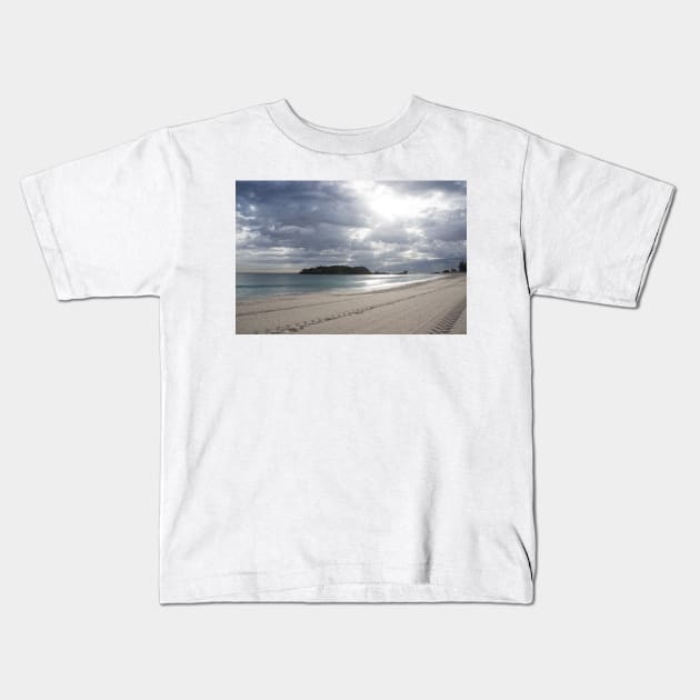 marks in the sand Kids T-Shirt by sma1050